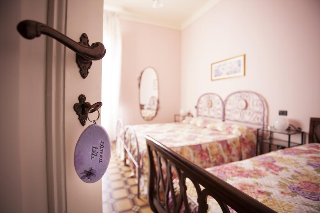 Guest House Liberty Lucques Chambre photo